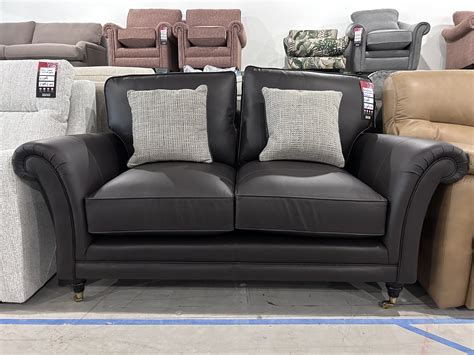 sofa brands factory outlet.